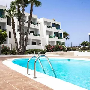 https://holyhome-premium-108.in-canary-islands.com